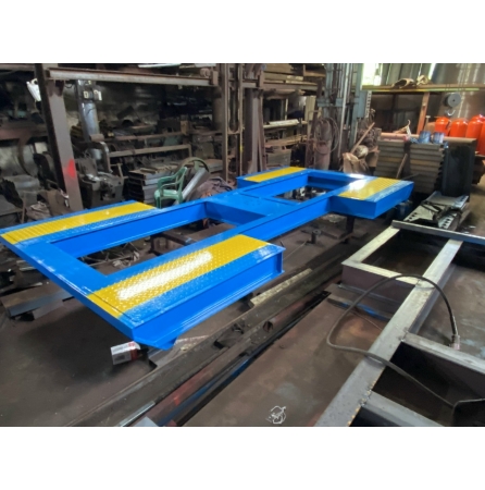 ban-nang-rua-xe-oto-canh-buom-4896